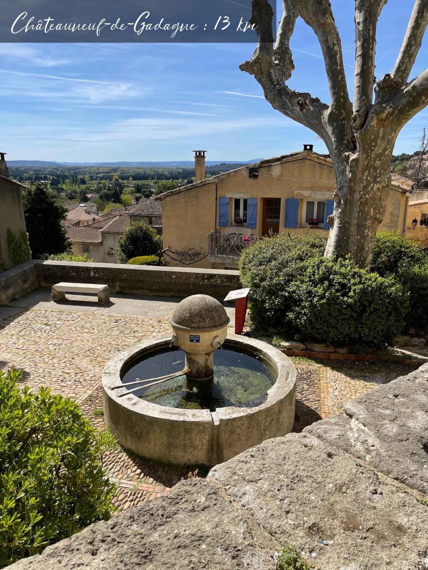 Lou Paseo : Appartement Brocante Centre Historique LʼIsle-sur-la-Sorgue Εξωτερικό φωτογραφία